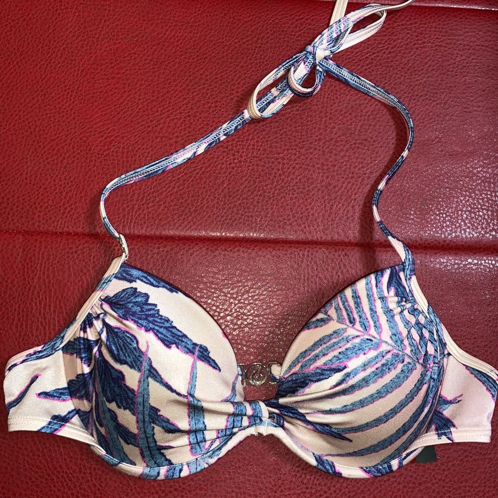 Bikini top